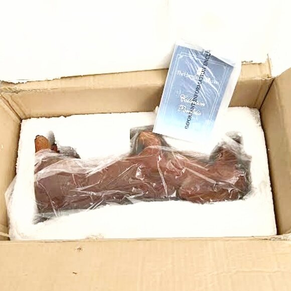 Dachshund Sculpture by Furr-ever Welcome by Hamilton Collection - Picture 6 of 11